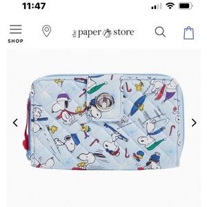 Vera Bradley Limited Edition Snoopy Ski Jump Wallet light blue. Turn Key.
